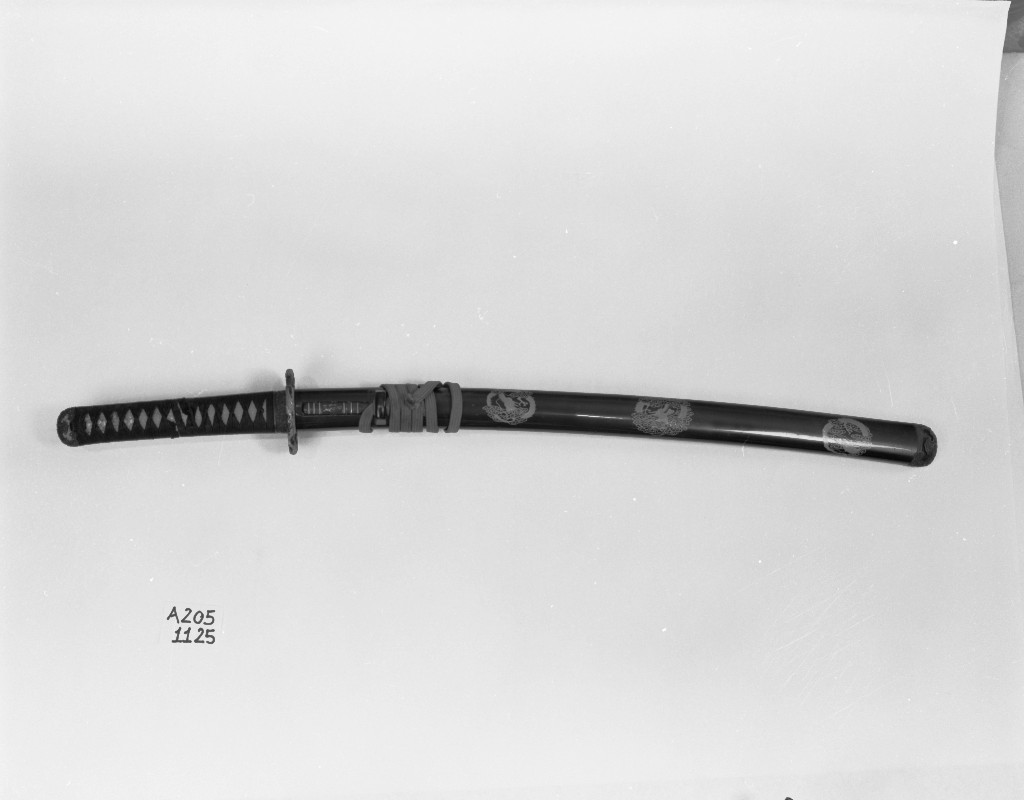 spada, opera isolata di Echizen No Kami Nobuyoshi (sec. XVI)