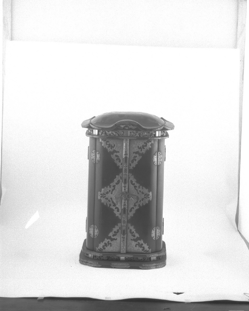 Altare a Shotoku Taishi, divinità buddiste (altare portatile, elemento d'insieme) - ambito giapponese (terzo quarto sec. XIX)