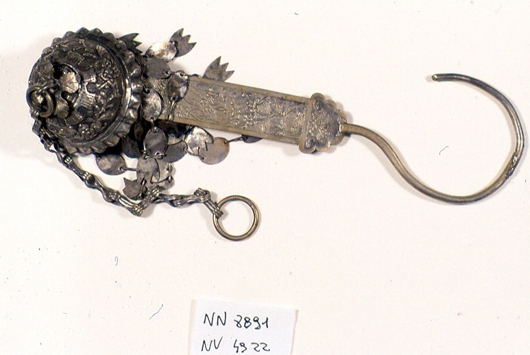 pendaglio, opera isolata - ambito Asia sud-orientale (secc. XVII/ XIX)