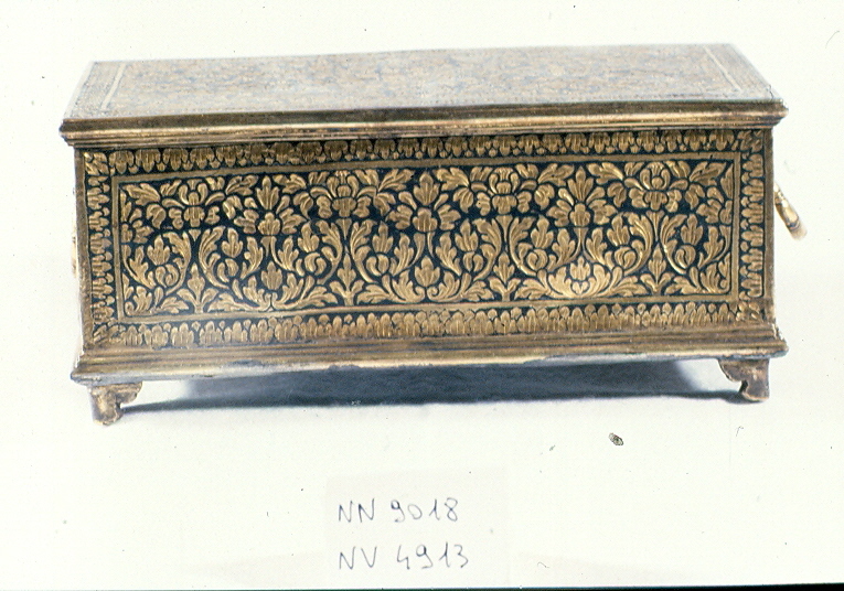 motivi decorativi vegetali (cassetta, opera isolata) - ambito Asia sud-orientale (secc. XVII/ XIX)