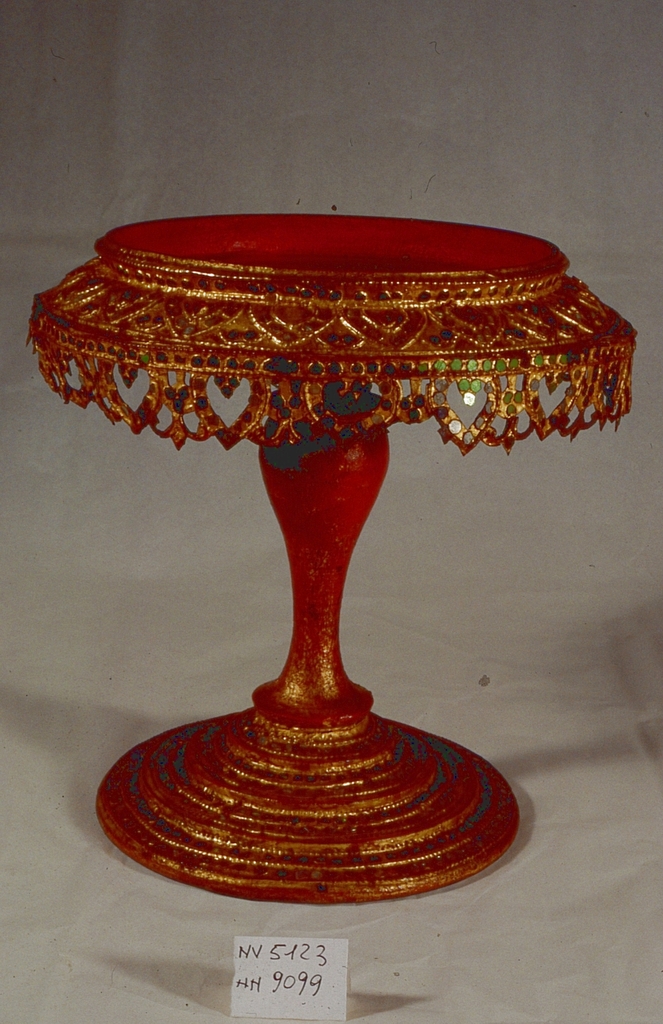 motivi decorativi (piedistallo, opera isolata) - manifattura birmana (seconda metà sec. XIX)