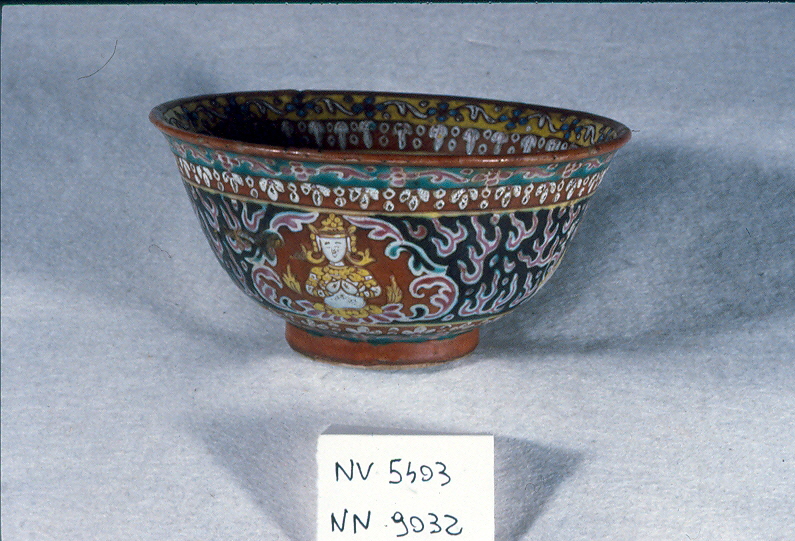 divinità orientale (coppetta, opera isolata) - ambito Asia sud-orientale (secc. XVII/ XIX)