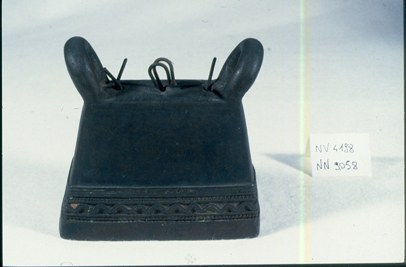 campana, opera isolata - ambito Asia sud-orientale (secc. XVII/ XIX)