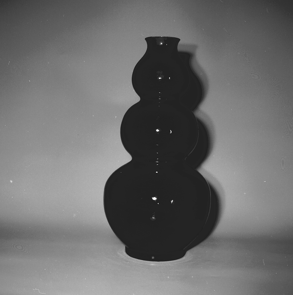 vaso, opera isolata - ambito cinese (prima metà sec. XVIII)