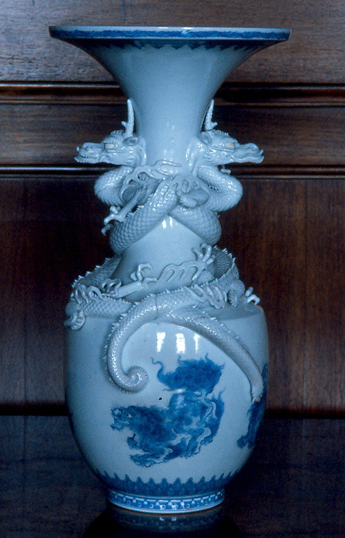 animali fantastici (vaso) - ambito cinese (secc. XVIII/ XIX)