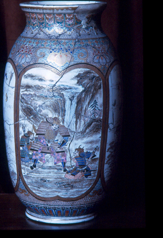 motivi decorativi (vaso) - ambito giapponese (sec. XIX)