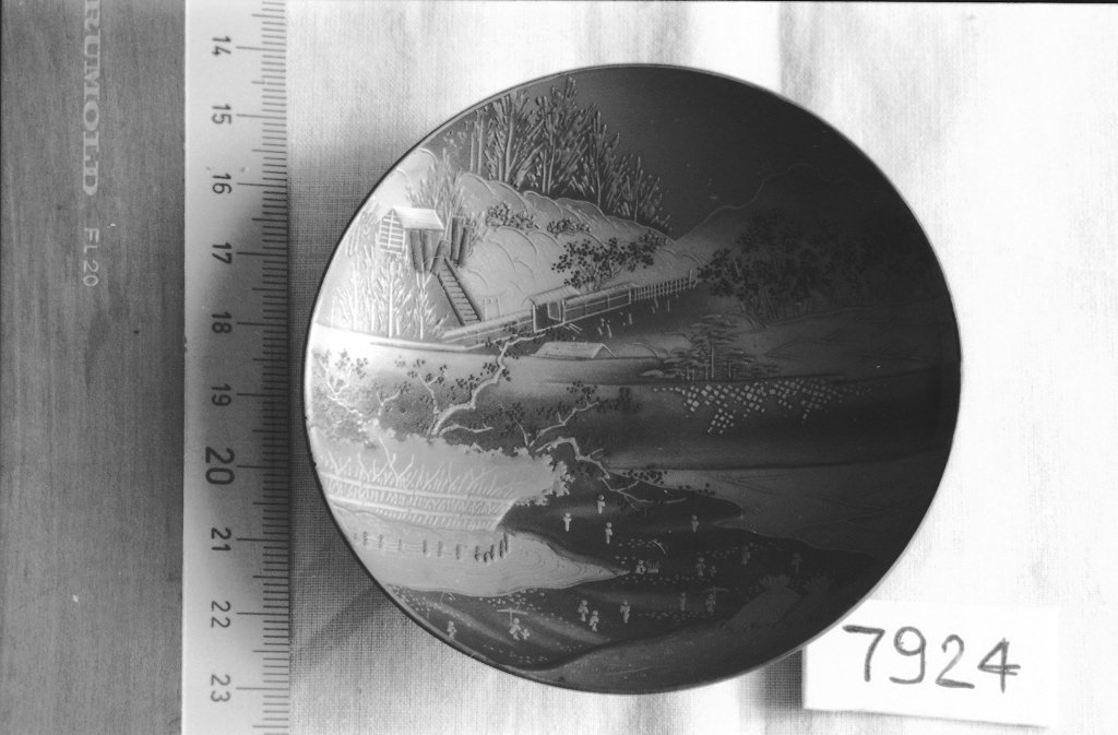 paesaggio (coppetta, opera isolata) di Kyozan (attribuito) (seconda metà sec. XIX)