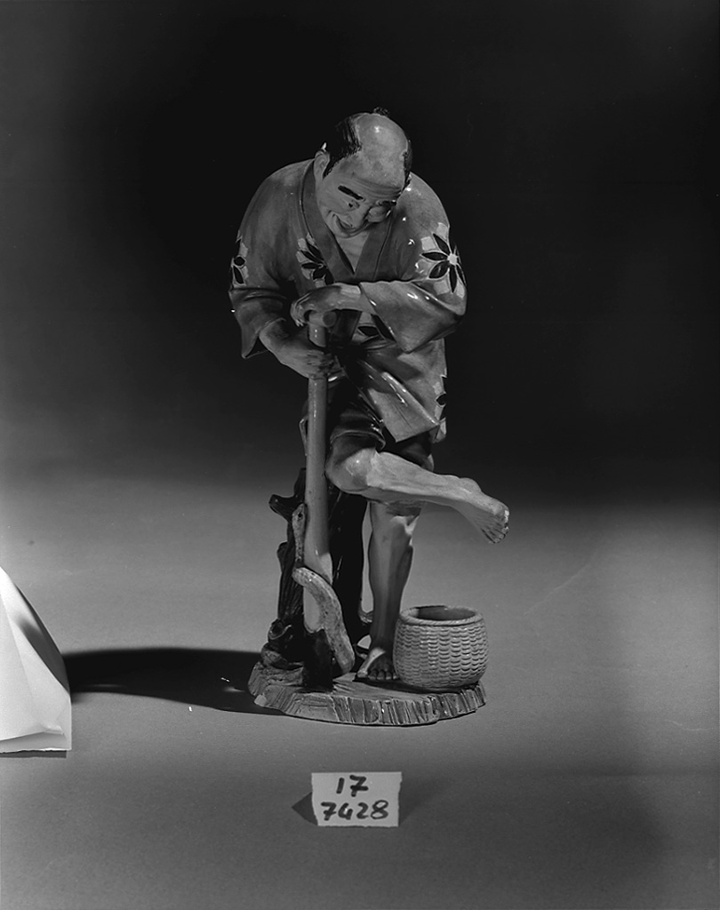 figura maschile (statuetta, opera isolata) - ambito giapponese (sec. XIX)