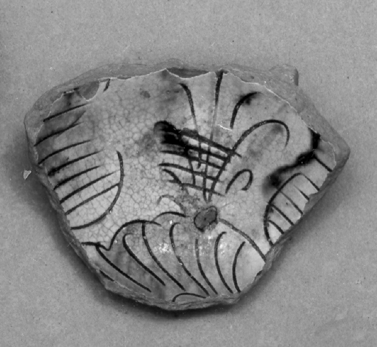 motivi decorativi vegetali (scodella, frammento) - ambito veneto (secc. XIV/ XV)