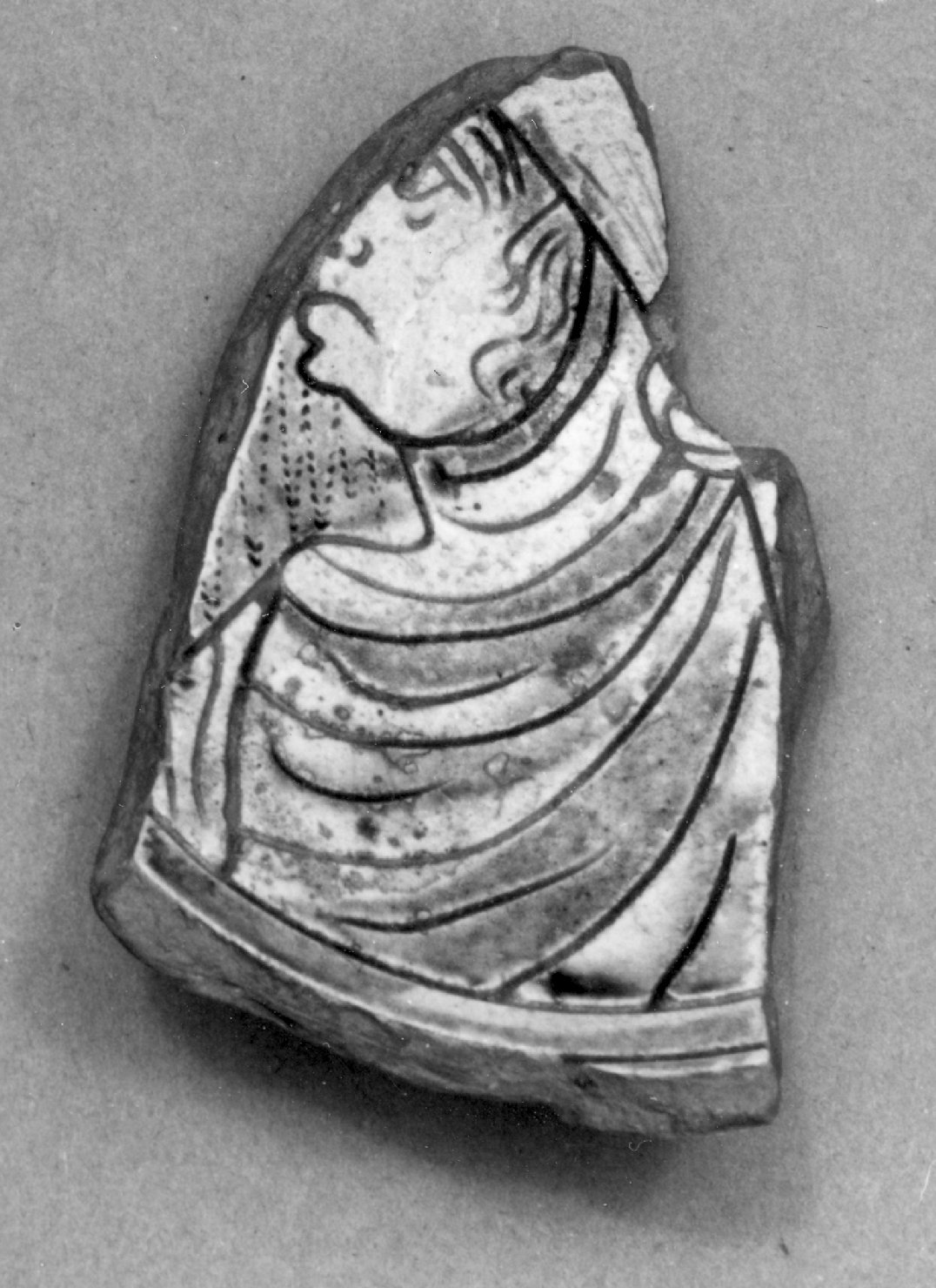 busto femminile (scodella, frammento) - ambito veneto (inizio sec. XVI)