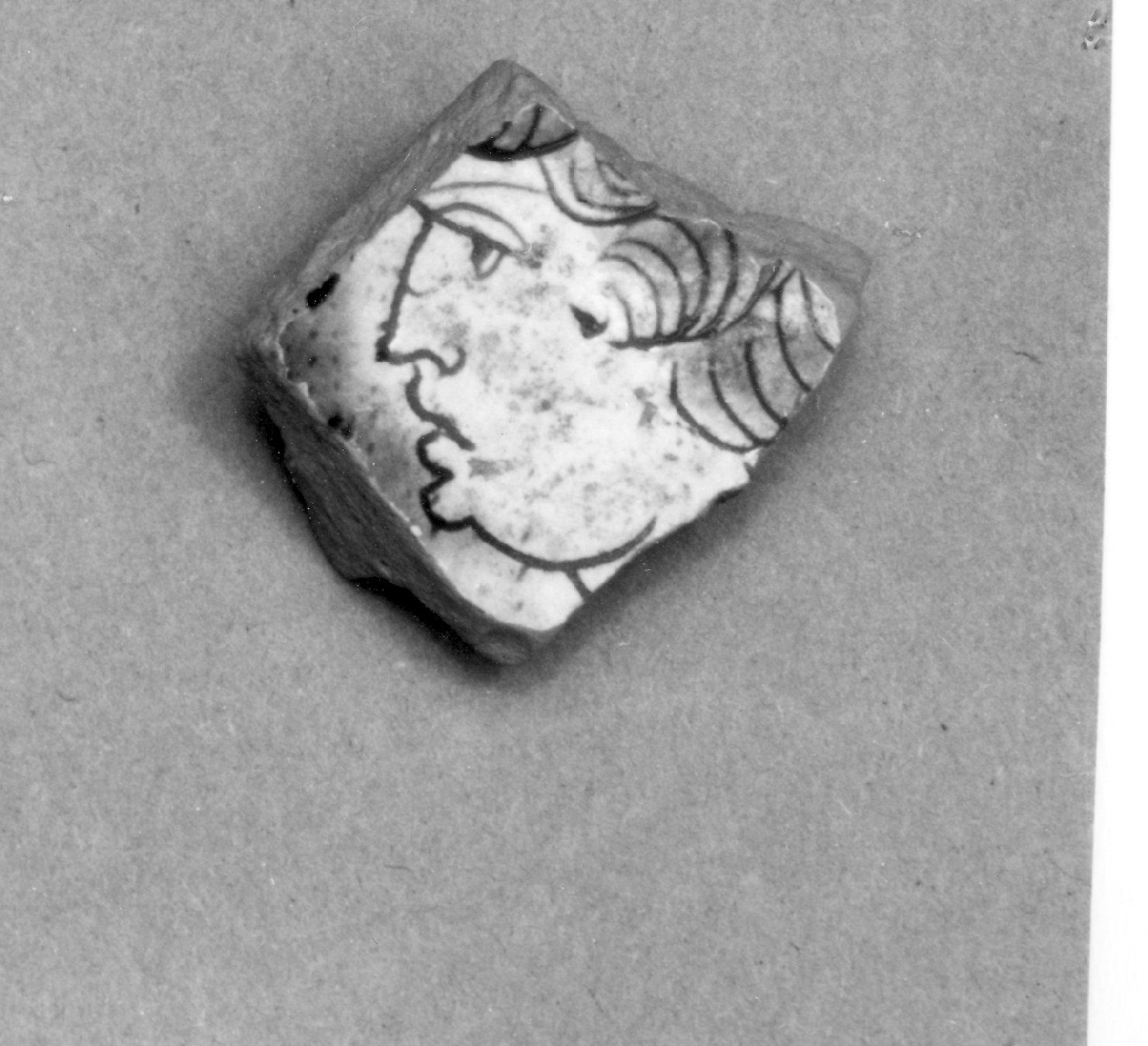 ritratto d'uomo (scodella, frammento) - ambito veneto (inizio sec. XVI)