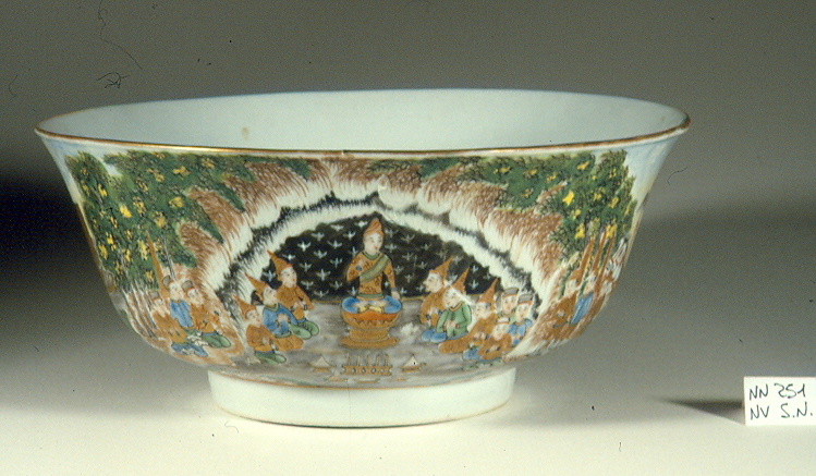 scena campestre con figure (coppa, opera isolata) - ambito cinese (seconda metà sec. XVIII)