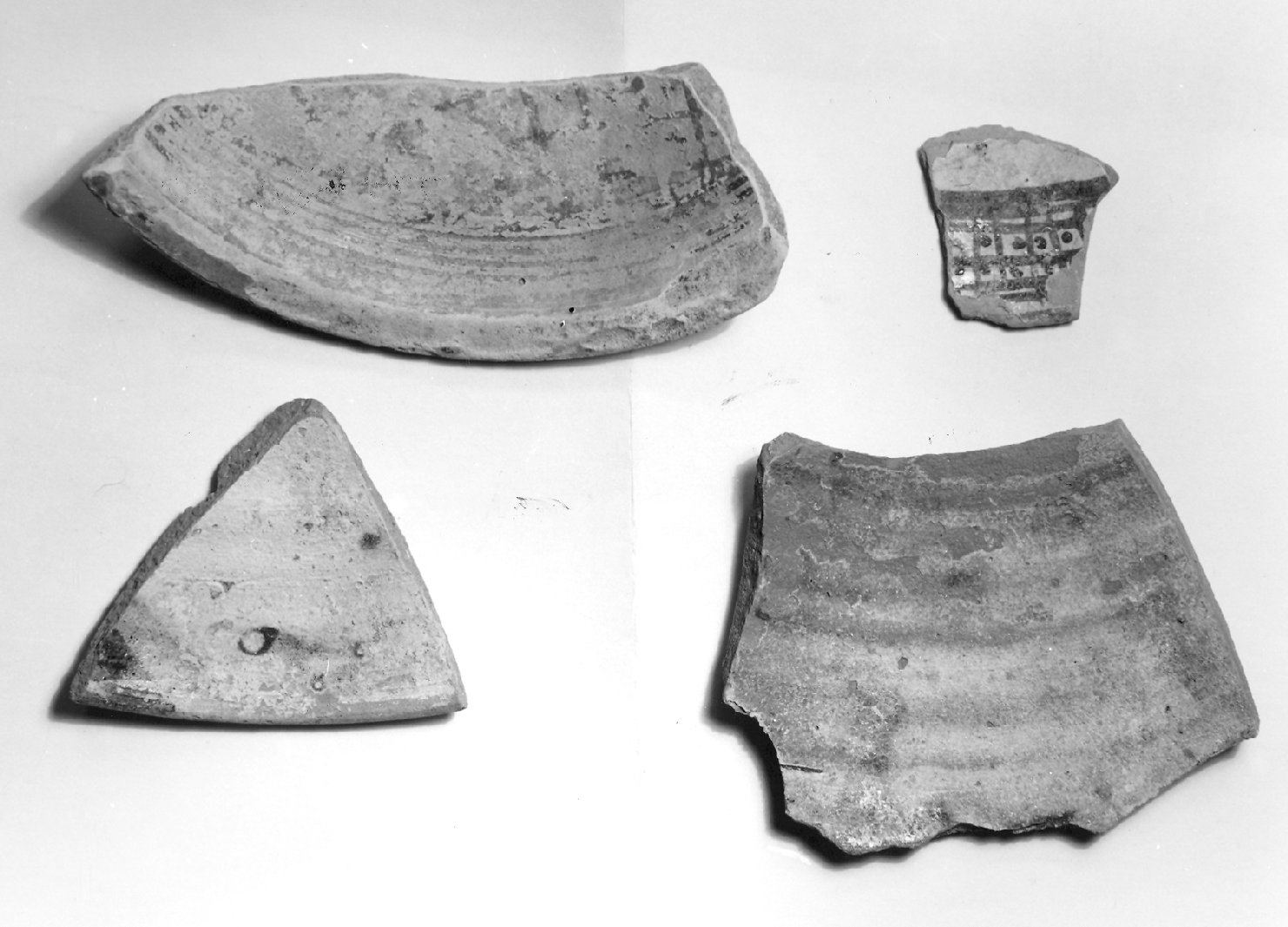 motivi decorativi (scodella, frammento) - ambito bizantino (sec. XIII)