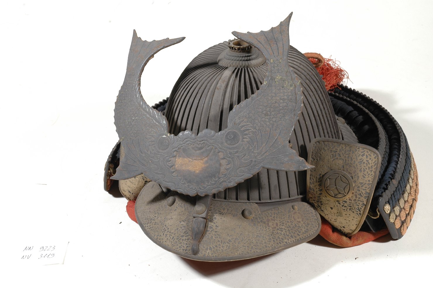 motivo decorativo zoomorfo (elmo, opera isolata) - ambito giapponese (secc. XVII/ XIX)