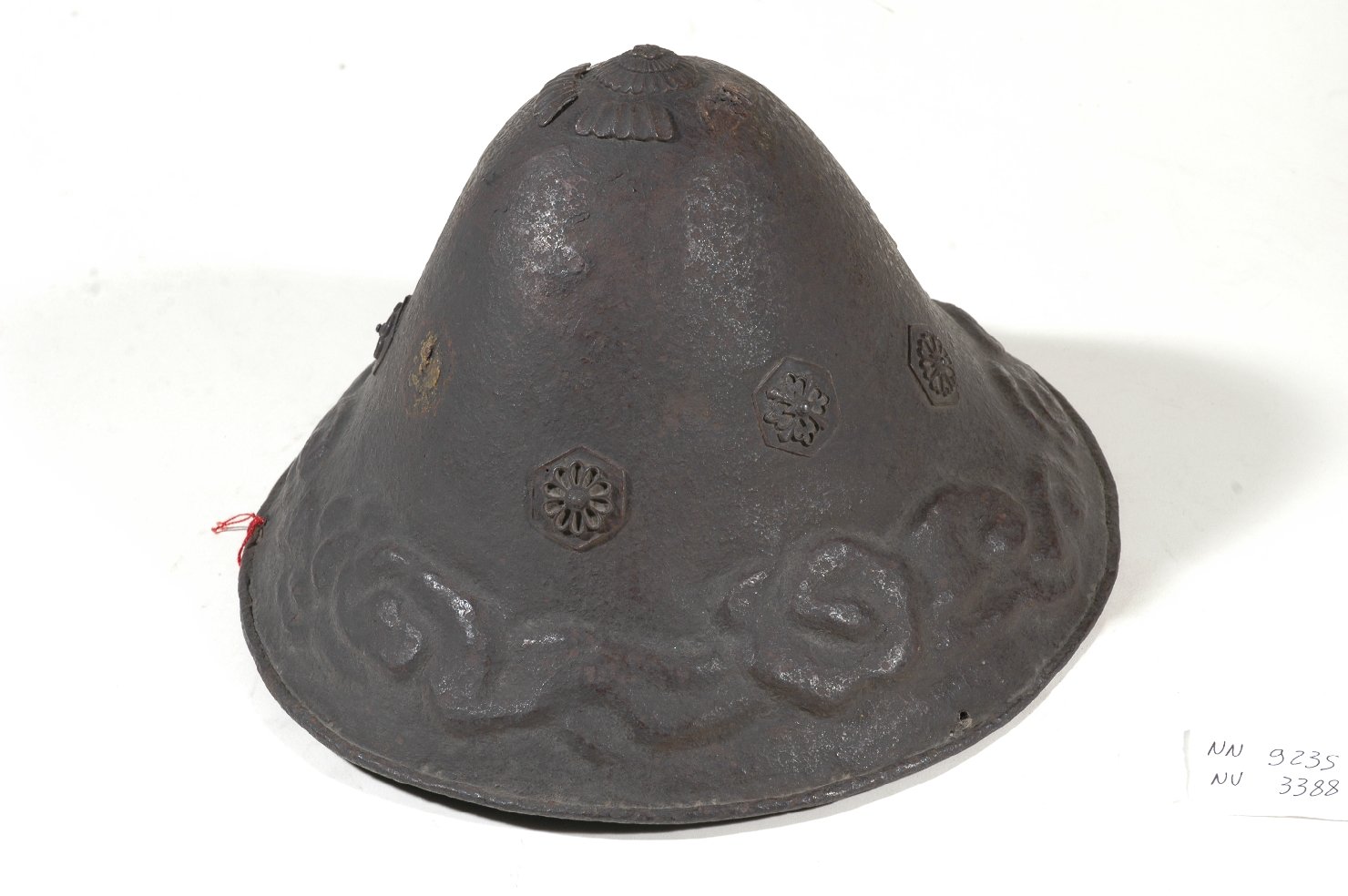 elmo, opera isolata - ambito giapponese (secc. XVII/ XIX)