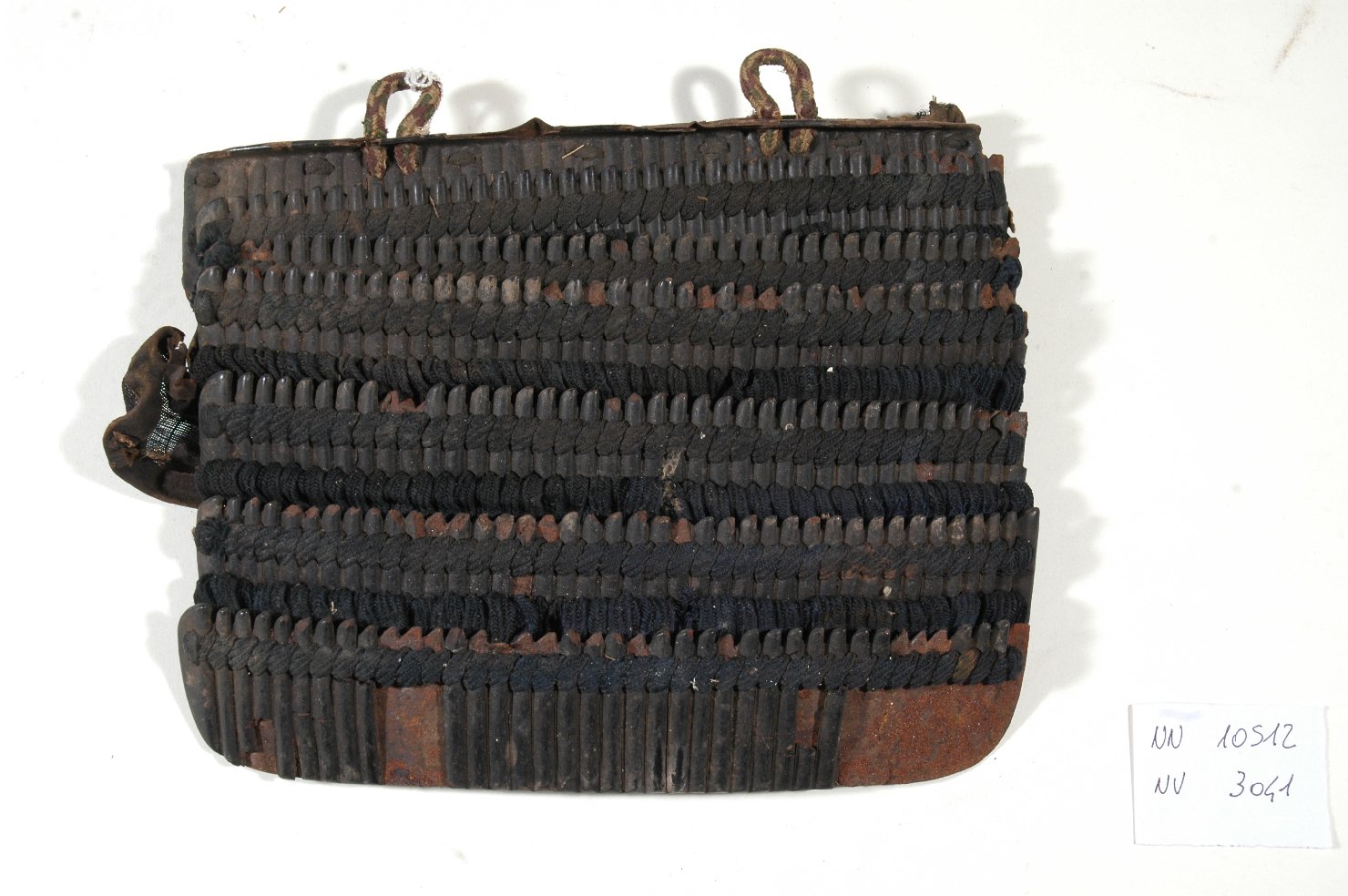 spallaccio, opera isolata - ambito giapponese (secc. XVII/ XIX)