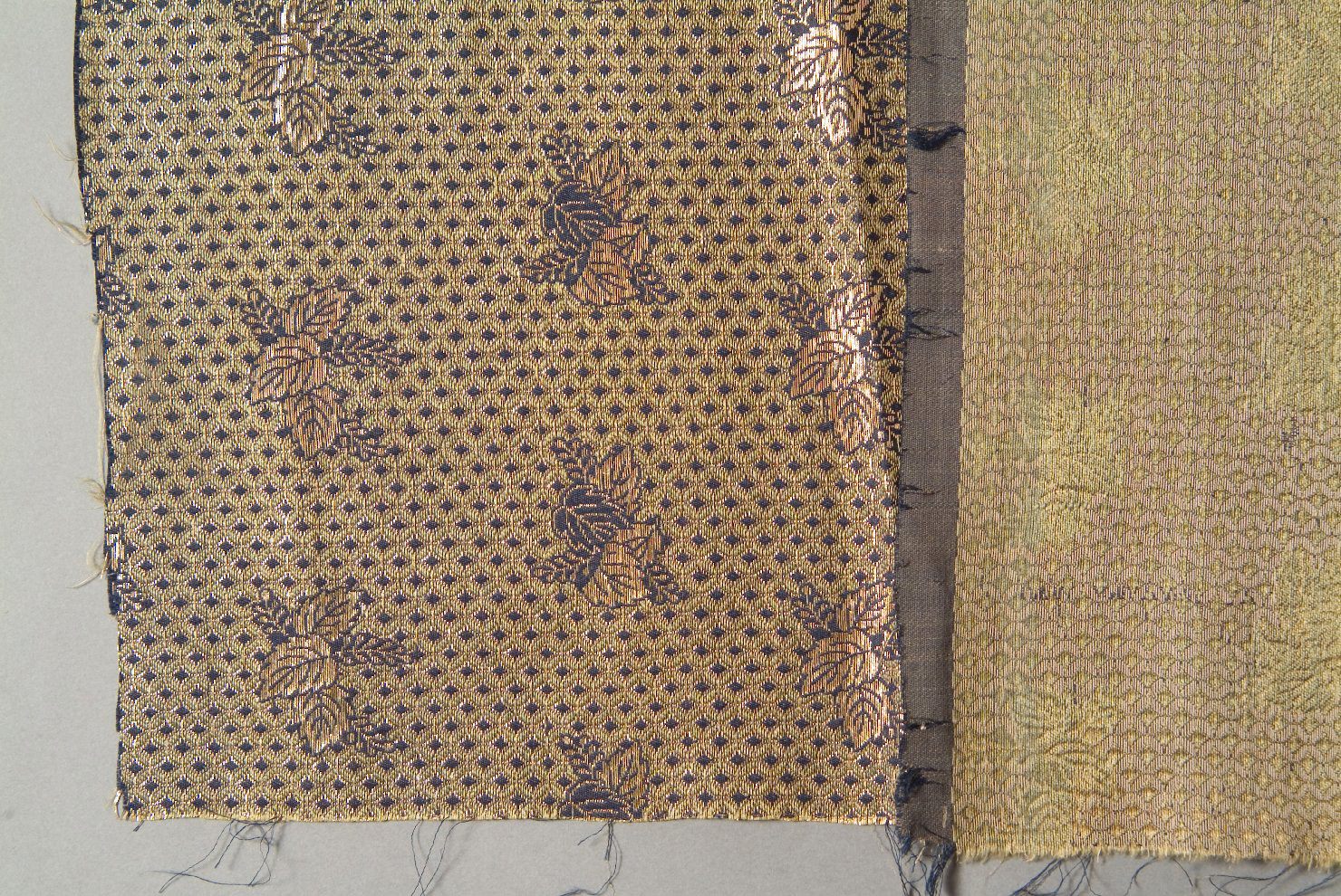 tessuto, opera isolata - ambito giapponese (secc. XVII/ XIX)