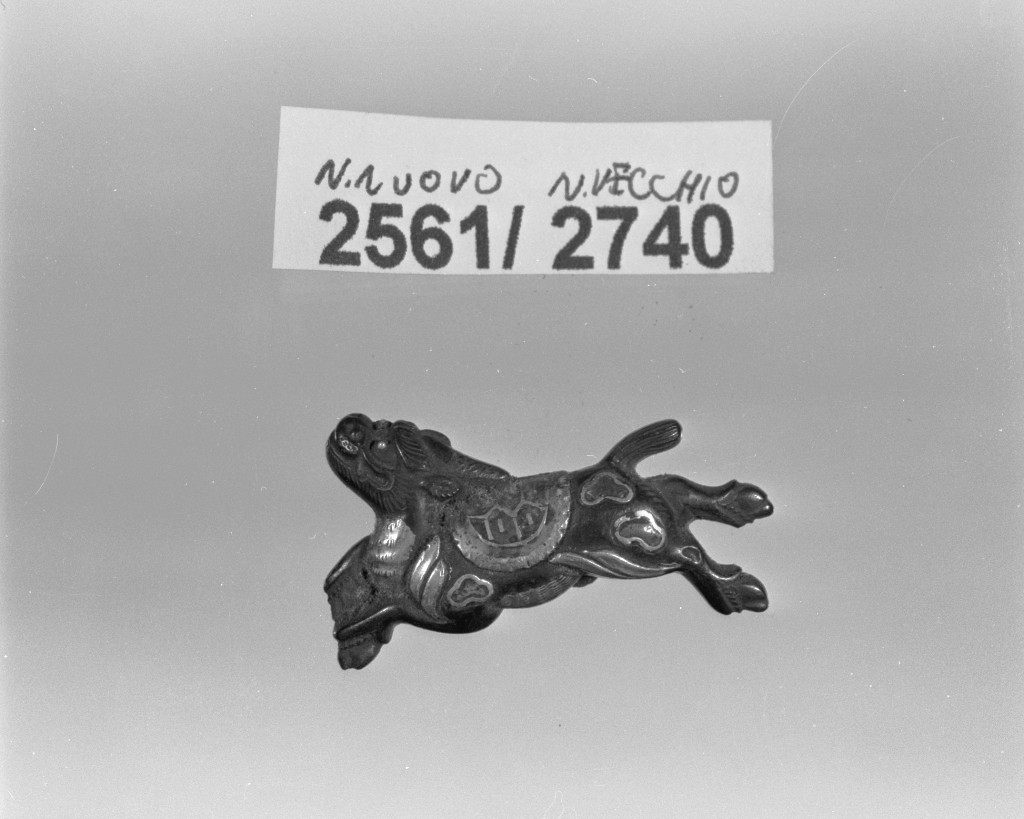 elementi decorativi (menuki, opera isolata) - ambito giapponese (secc. XVI/ XIX)