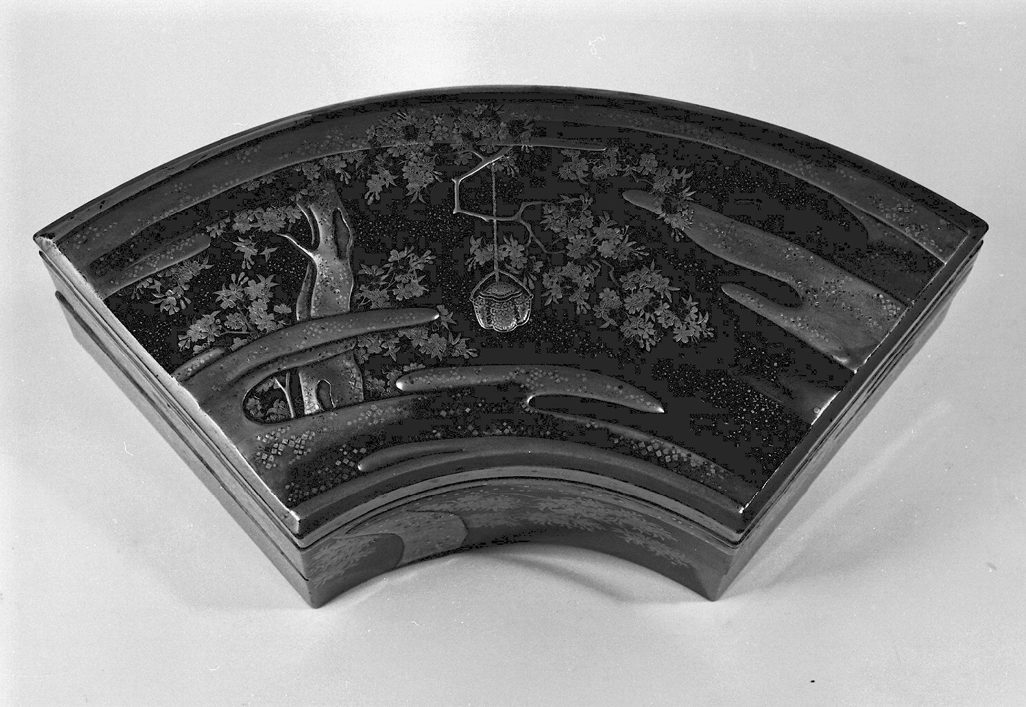 motivi decorativi (scatola, opera isolata) - ambito giapponese (secc. XVII/ XIX)