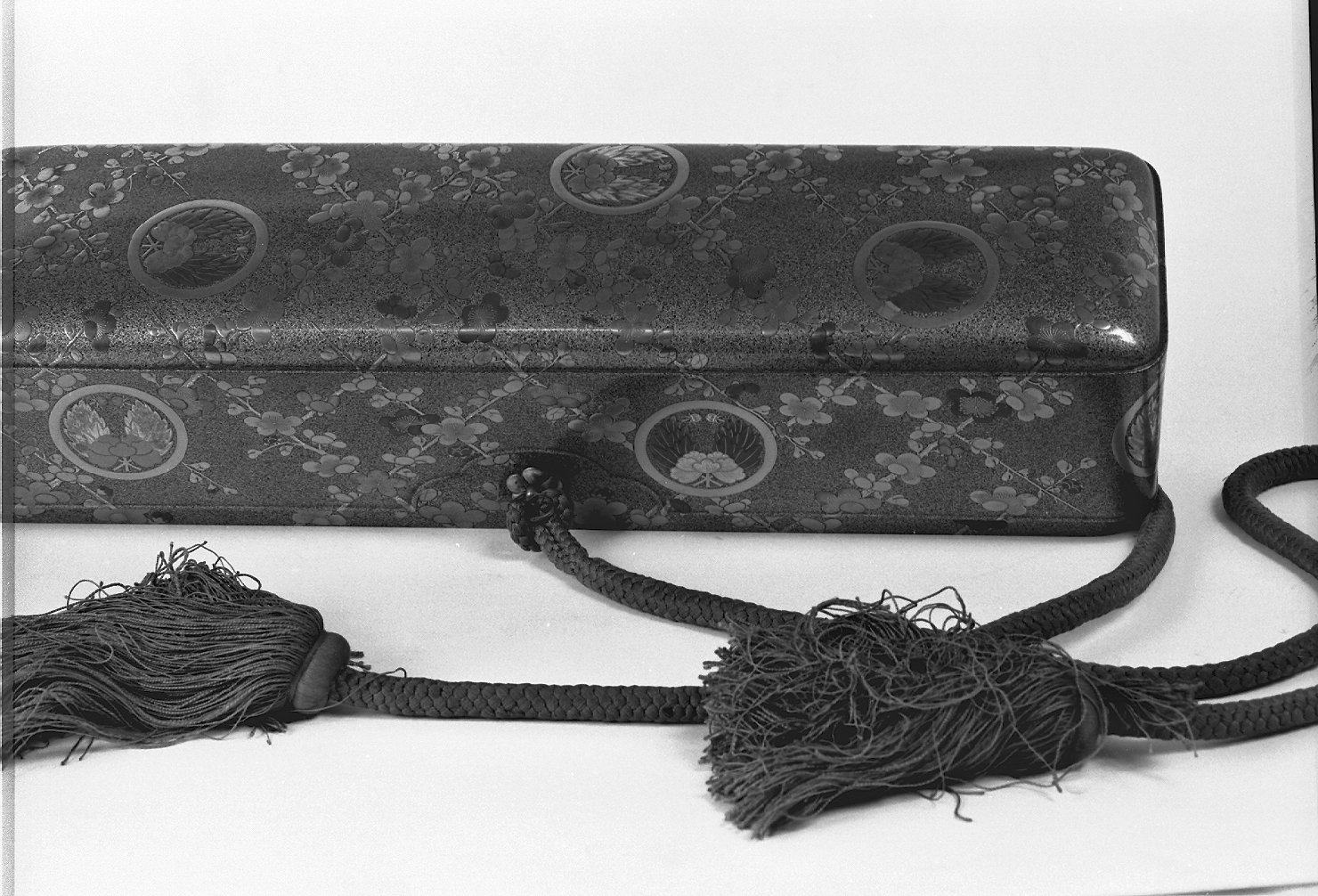 motivi decorativi (servizio per scrivere, opera isolata) - ambito giapponese (secc. XVII/ XIX)