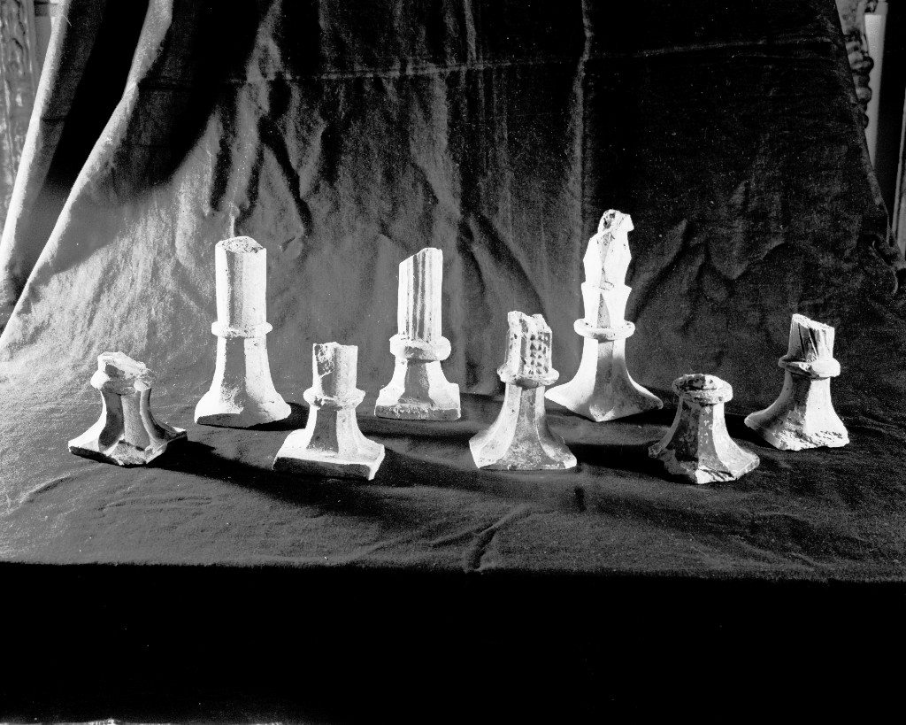 capitello di colonnina, serie - bottega veneziana (secc. XII/ XIII)