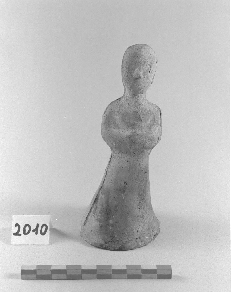 figura femminile (statuetta, opera isolata) - produzione veneziana (fine sec. XIV)