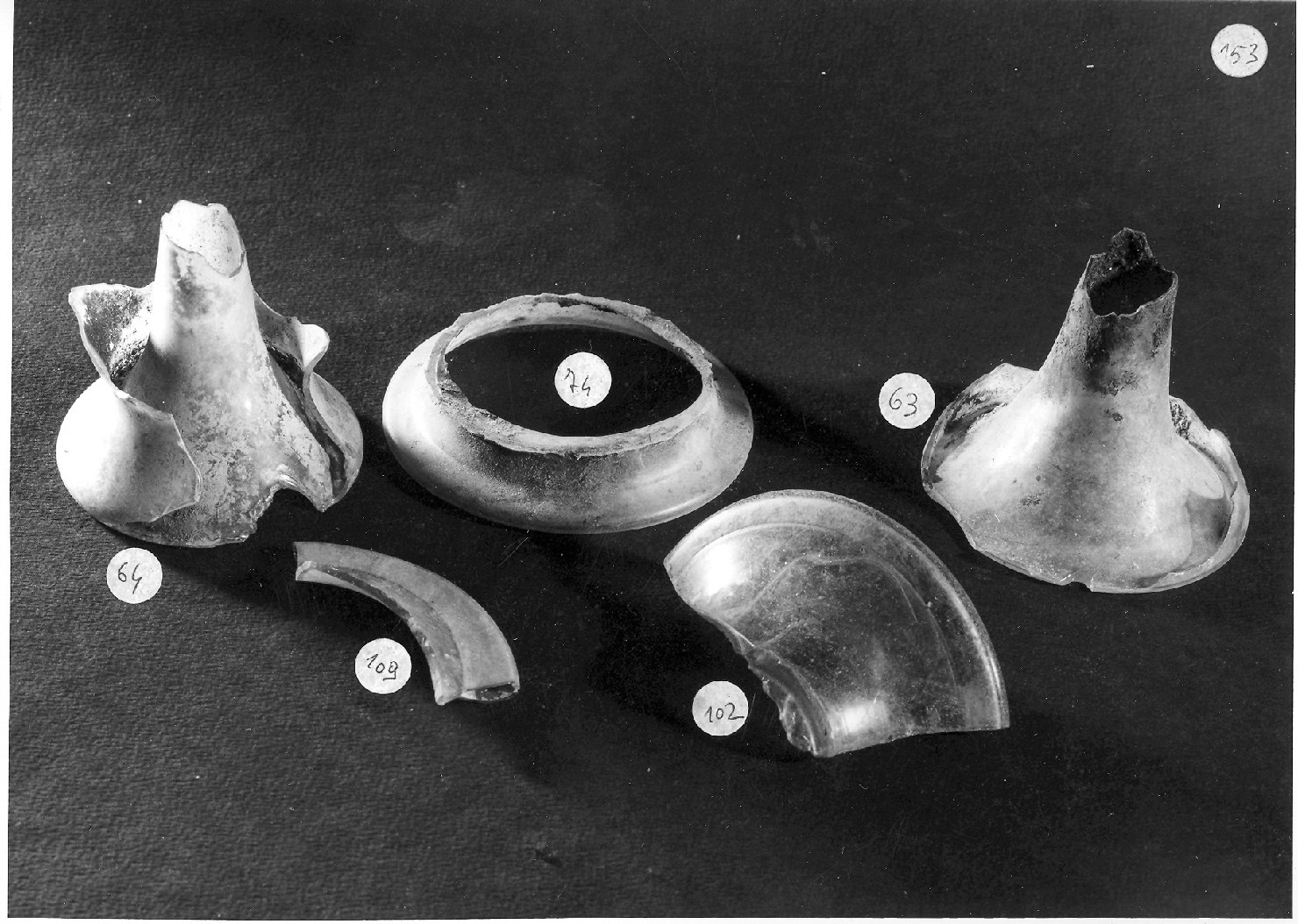 vaso, frammento - ambito veneto (secc. XV/ XVI)