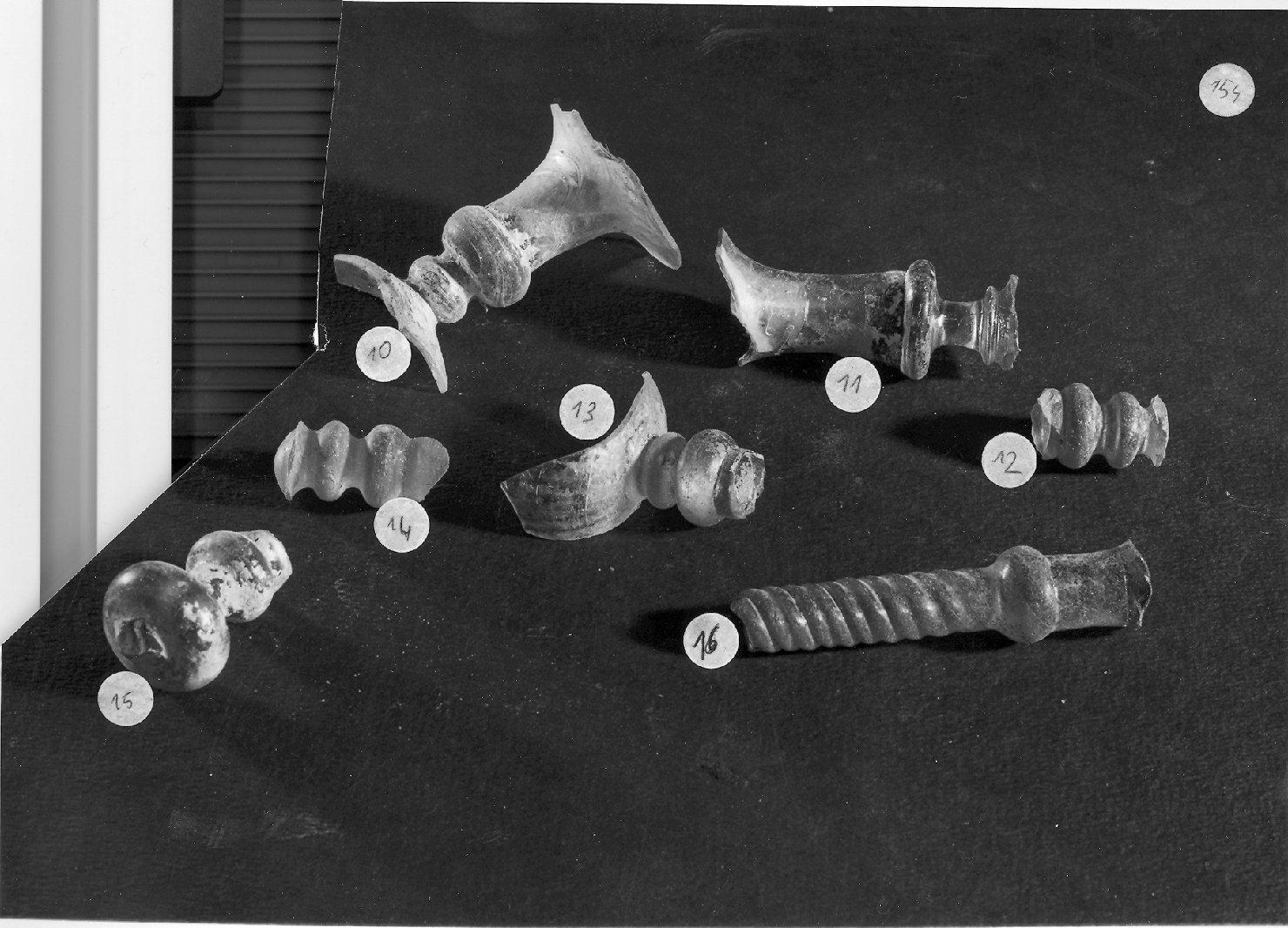 bicchiere, frammento - ambito veneto (secc. XV/ XVI)