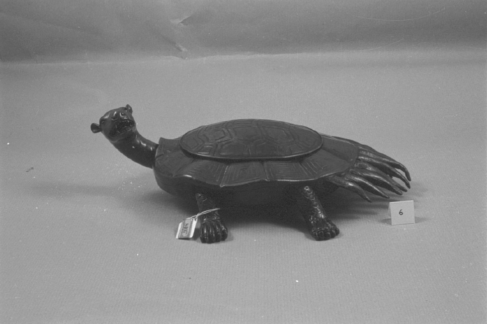 animali (scatola, opera isolata) - ambito giapponese (secc. XVII/ XIX)