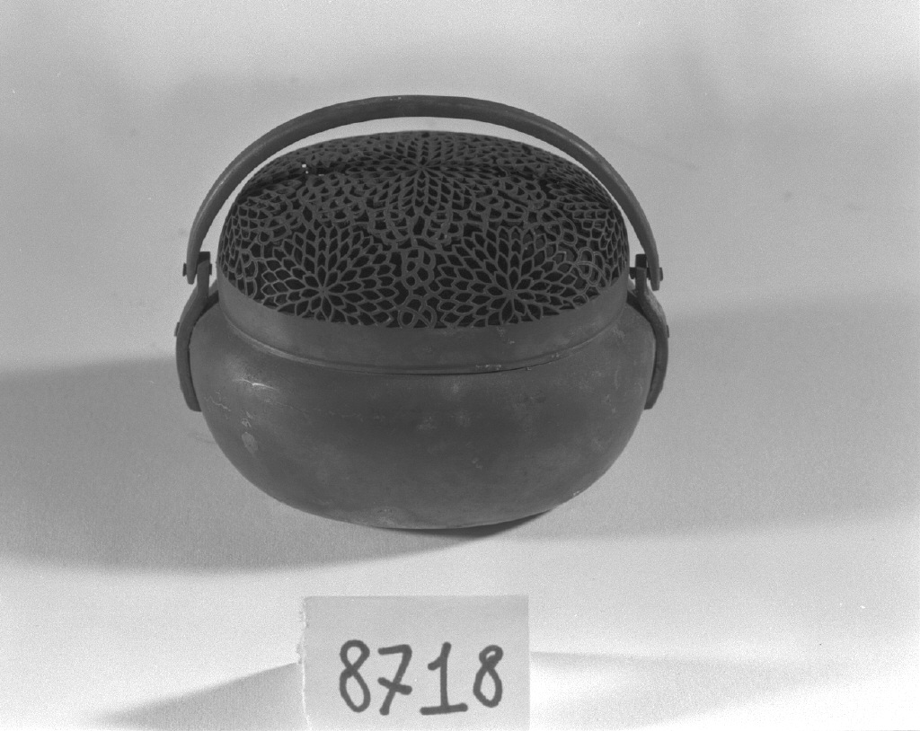 motivi decorativi (bruciaprofumi, opera isolata) - ambito cinese (secc. XVII/ XIX)