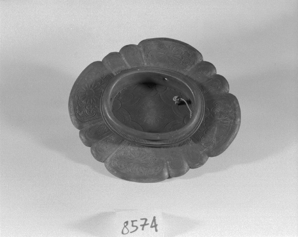 motivi decorativi floreali (decorazione, opera isolata) - ambito giapponese (secc. XVII/ XIX)