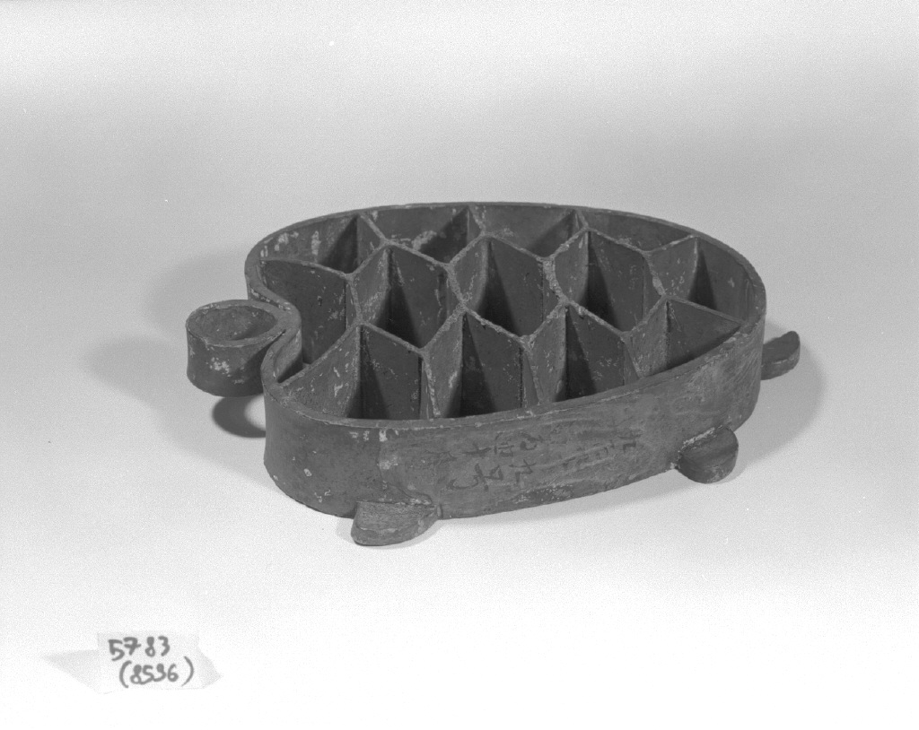 animali (sottovaso, opera isolata) - ambito giapponese (secc. XVII/ XIX)