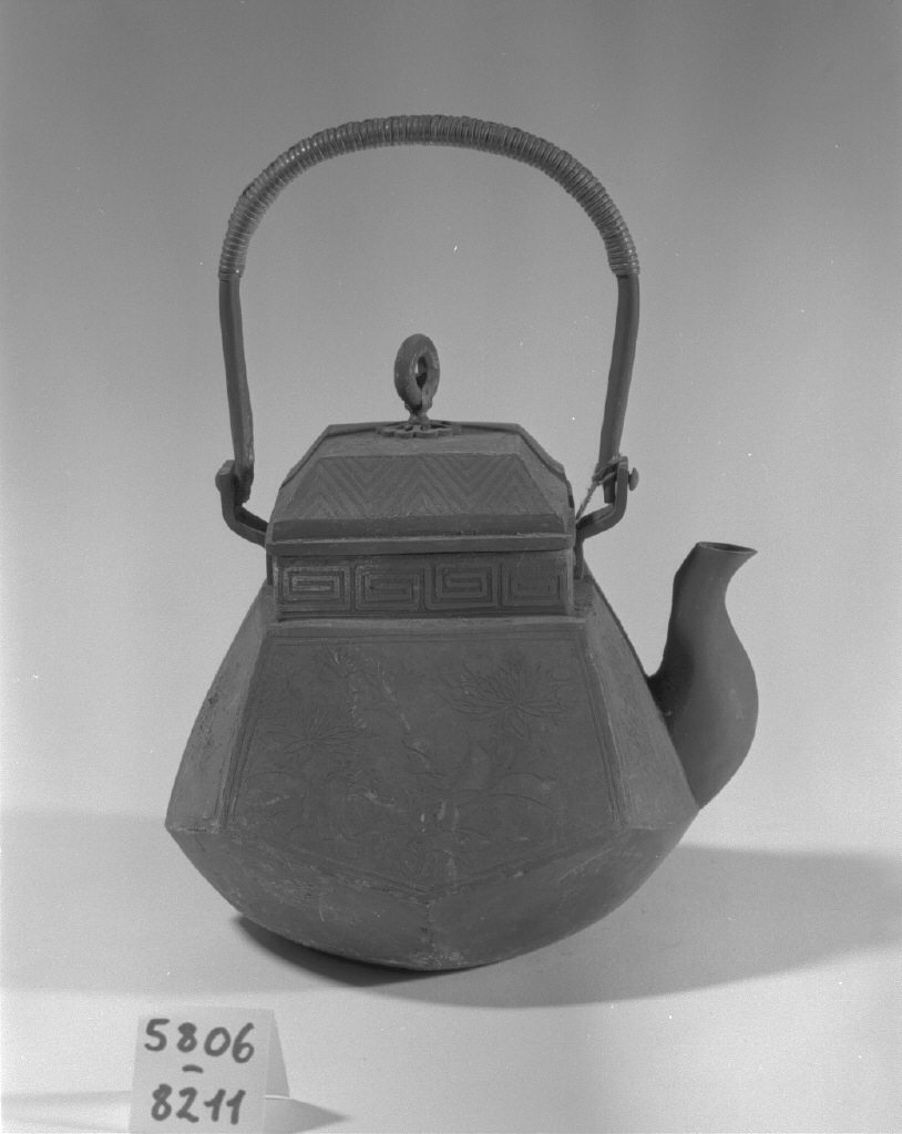 bricco, opera isolata - ambito giapponese (secc. XVII/ XIX)