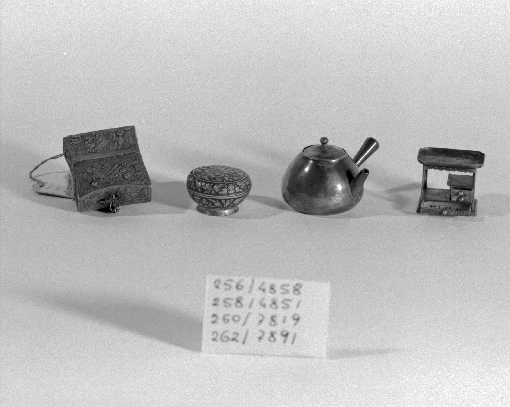 bricco, opera isolata - ambito giapponese (secc. XVII/ XIX)