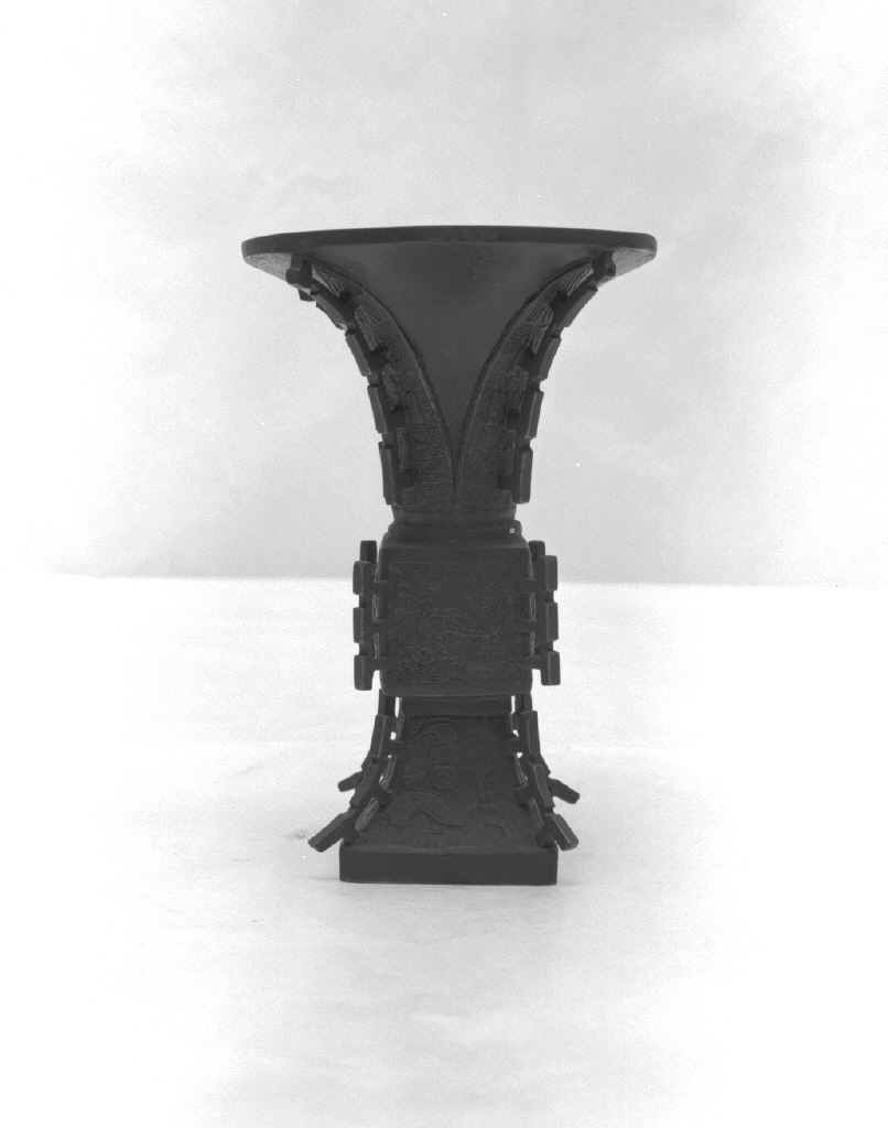 calice, opera isolata - ambito cinese (secc. XVII/ XIX)