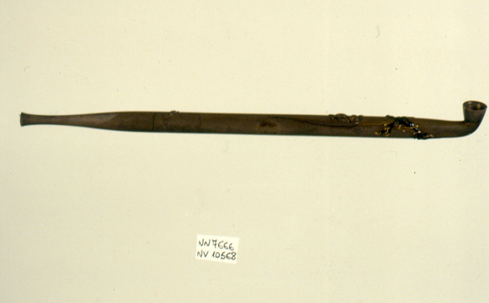 paesaggio con animali (pipa, opera isolata) - ambito giapponese (secc. XVII/ XIX)