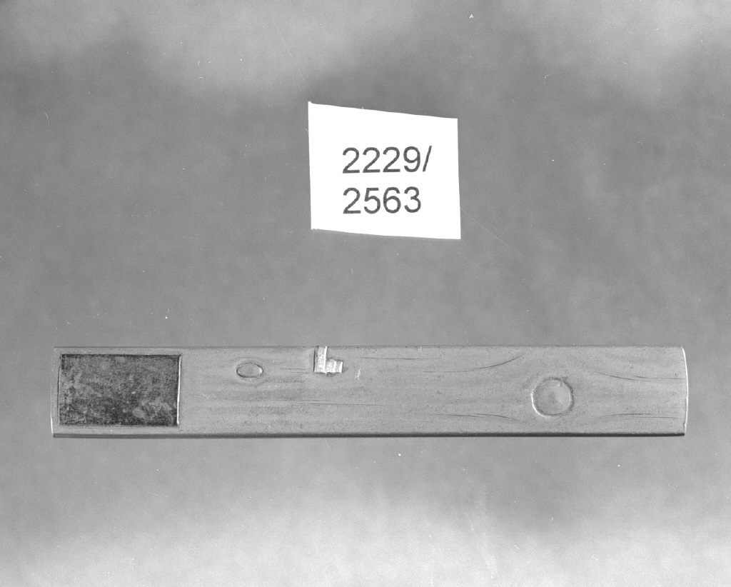 impugnatura di arma bianca, opera isolata - ambito giapponese (secc. XVI/ XIX)