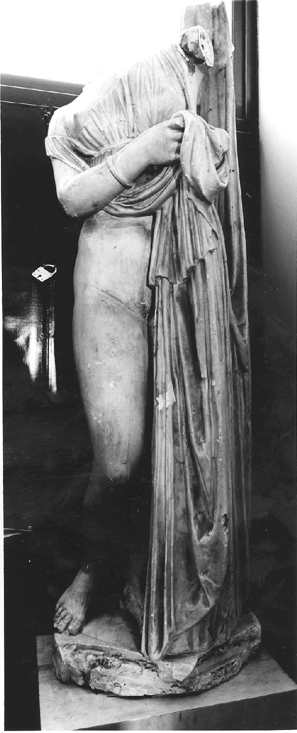 Venere Callipigia, figura femminile (statua, opera isolata) - ambito romano (secc. I/ II)