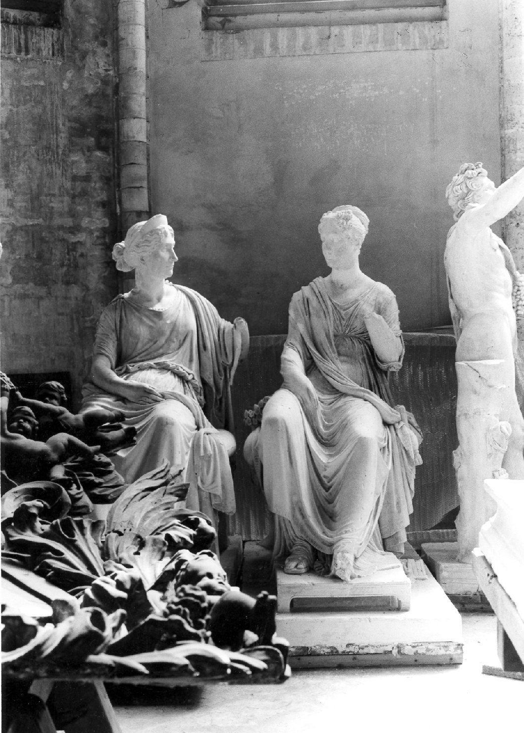 Musa Polimmia, figura femminile seduta (statua, opera isolata) di Canova Antonio (secc. XVIII/ XIX)