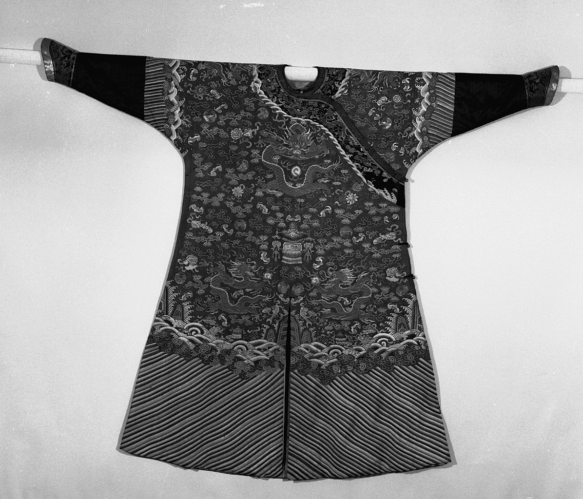 abito, opera isolata - manifattura cinese (secc. XVII/ XX)