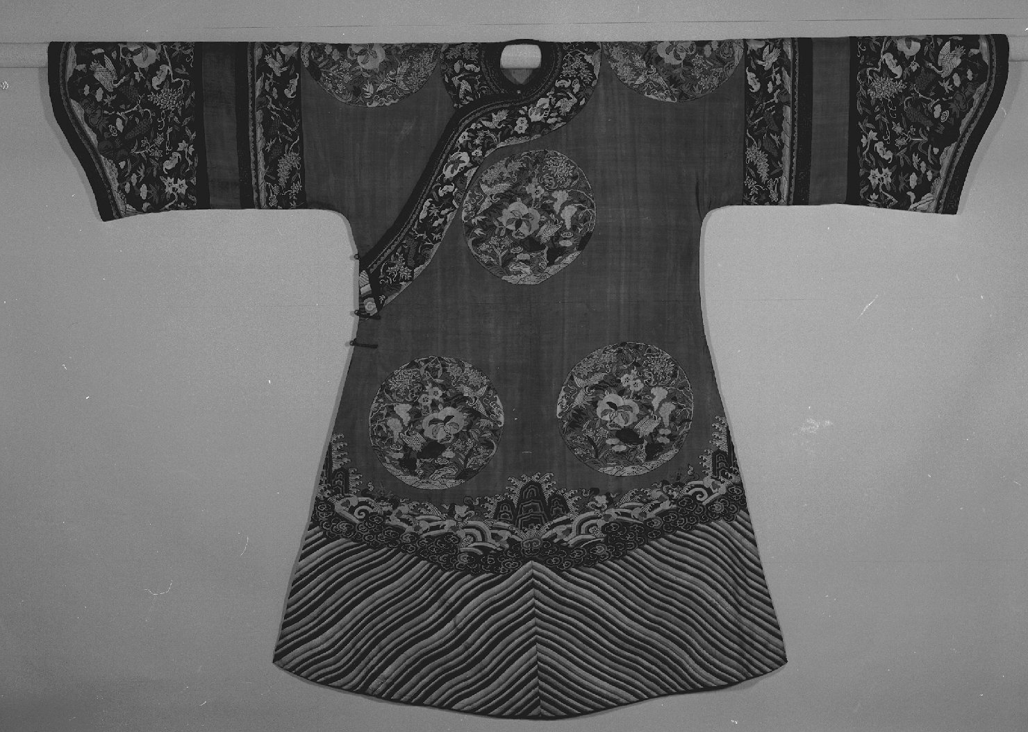 abito, opera isolata - manifattura cinese (secc. XVII/ XX)