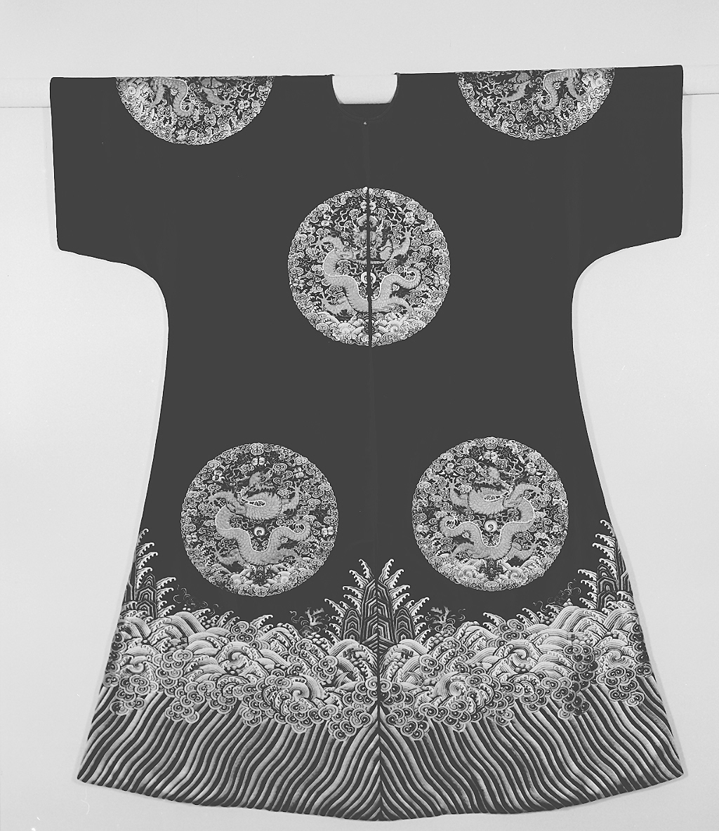 motivi decorativi a medaglioni (abito, opera isolata) - manifattura cinese (secc. XVII/ XX)