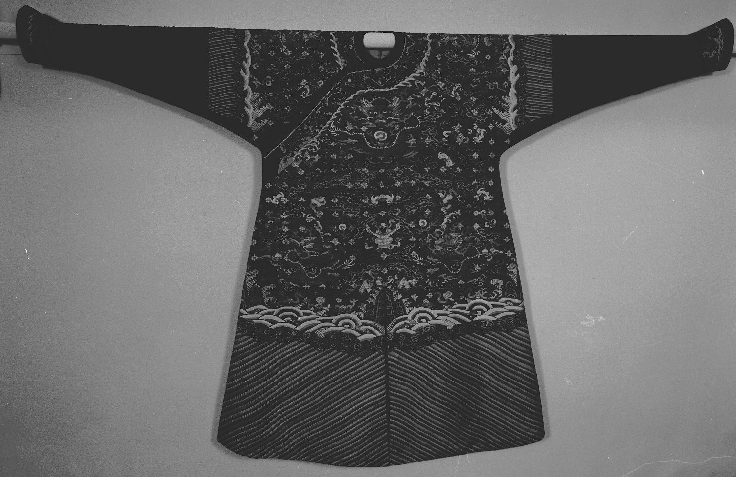 motivi decorativi (abito, opera isolata) - manifattura cinese (secc. XVII/ XX)