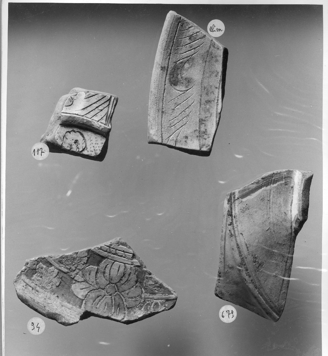 piatto, frammento - ambito veneto (secc. XV/ XVI)