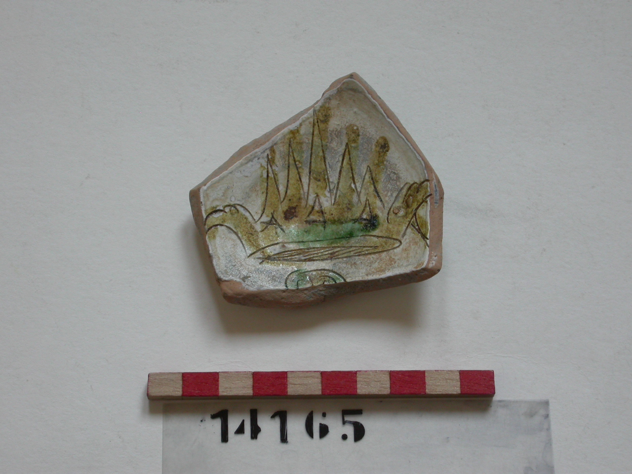 corona (scodella, frammento) - ambito veneziano (secc. XVI/ XVII)