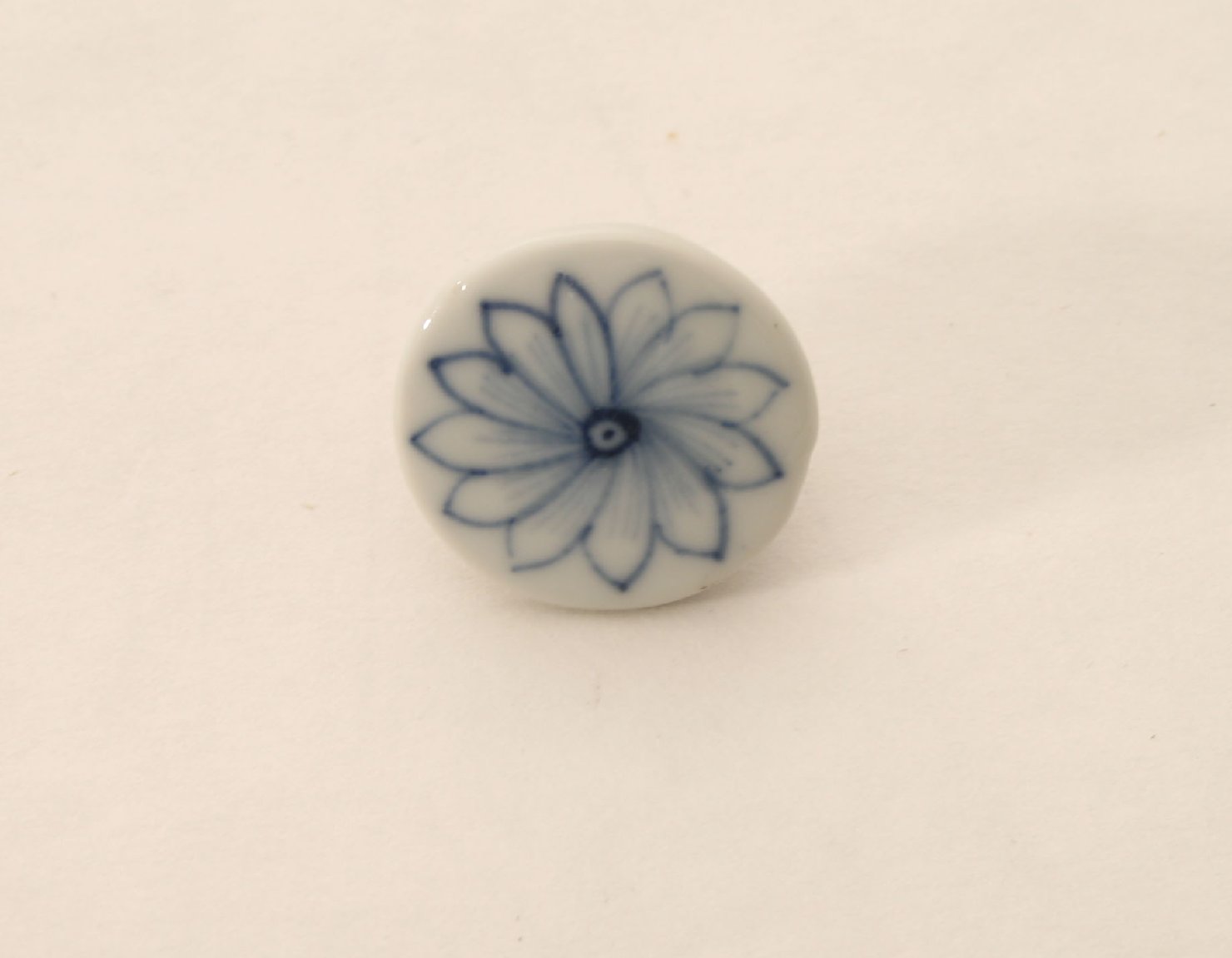 fiore (tappo, opera isolata) - ambito cinese (prima metà sec. XIX)