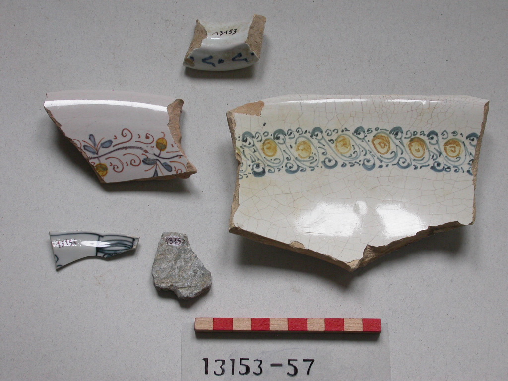 pentola, frammento - ambito Italia settentrionale (secc. XIV/ XV)