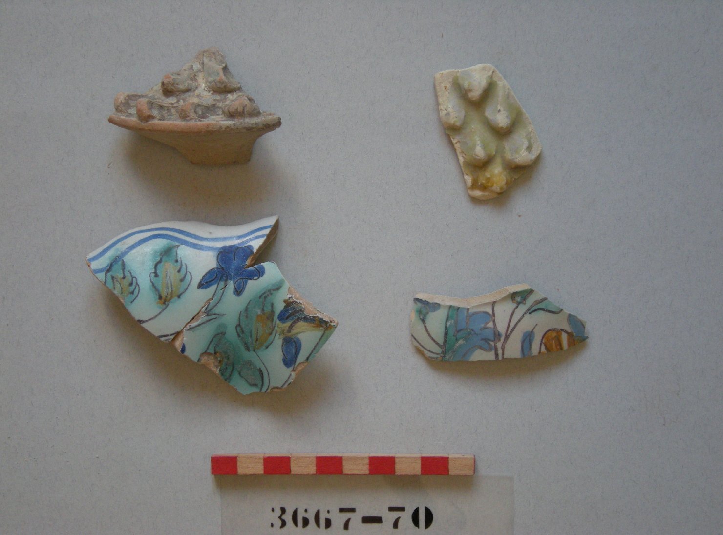 coperchio, frammento - produzione di Deruta (prima metà sec. XVI)