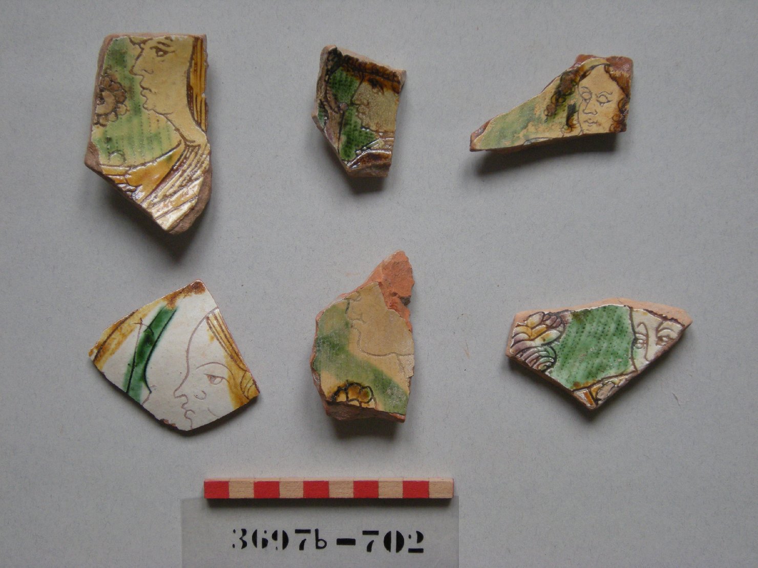 figura femminile (boccale, frammento) - ambito veneziano (sec. XVI)