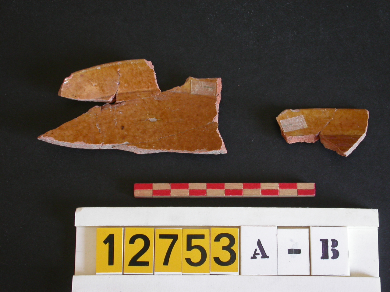 piattello, frammento - ambito veneziano (secc. XIII/ XIV)